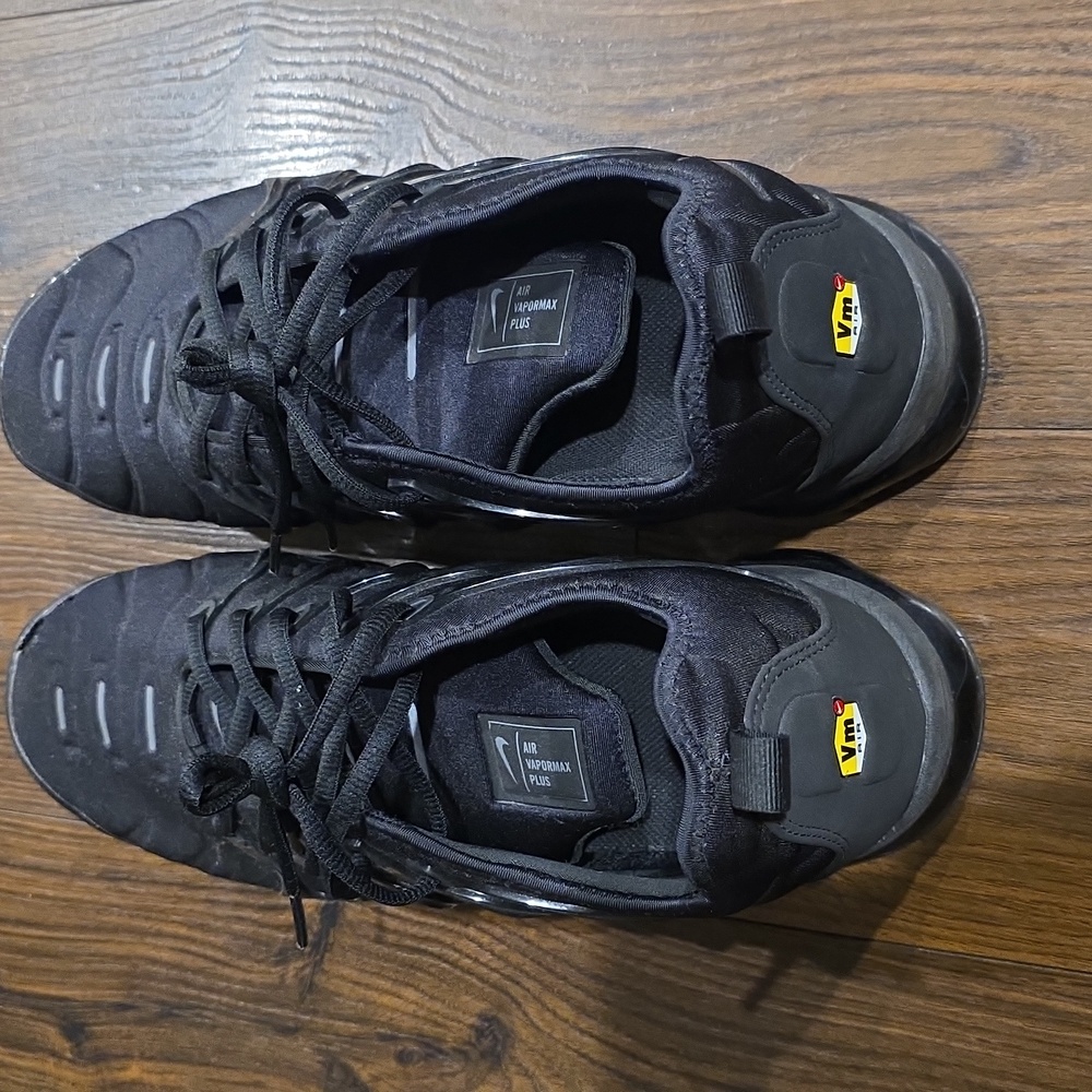 Men's In Good Condition Size 13 NIKE VAPORMAX. - Picture 4 of 12